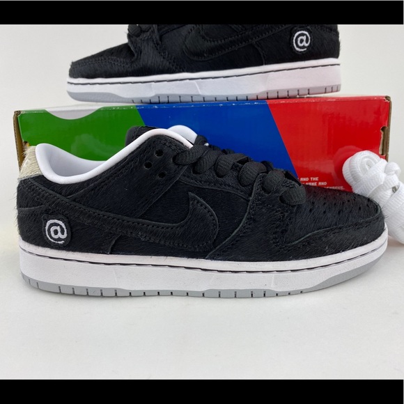 NEW Nike SB X Be@rbrick Medicom Dunk Low - Picture 6 of 15